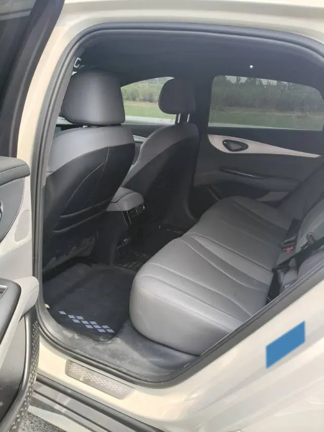 2025 BYD Seal07 DM-i 1.5L 101HP L4 E-CVT PHEV 17.6KWH,autocango,china used car exporter,china ev exporter,chinese used car exporter,chinese used ev exporter