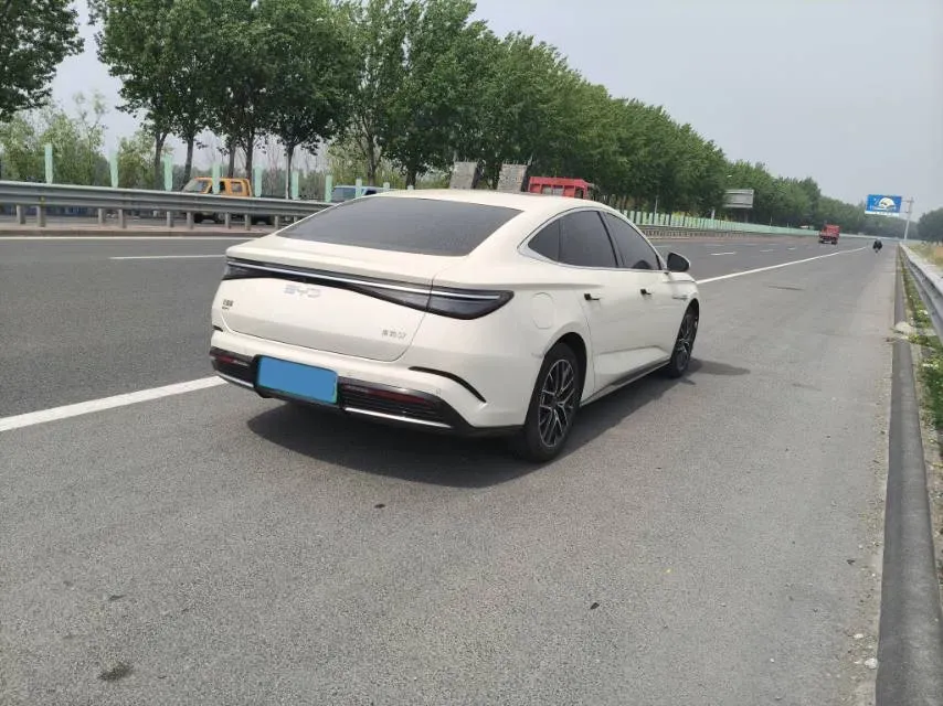 2025 BYD Seal07 DM-i 1.5L 101HP L4 E-CVT PHEV 17.6KWH,autocango,china used car exporter,china ev exporter,chinese used car exporter,chinese used ev exporter