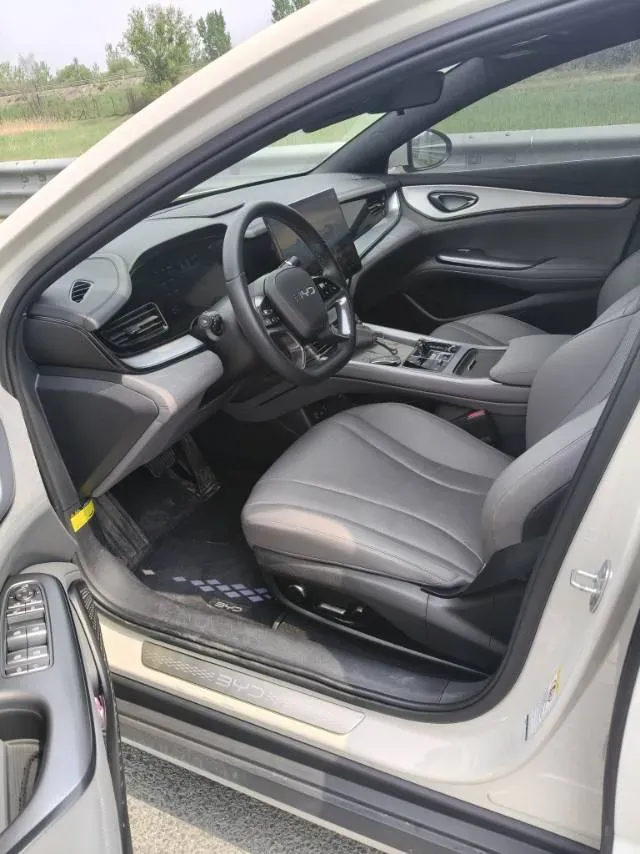 2025 BYD Seal07 DM-i 1.5L 101HP L4 E-CVT PHEV 17.6KWH,autocango,china used car exporter,china ev exporter,chinese used car exporter,chinese used ev exporter