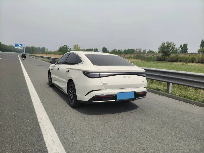 2025 BYD Seal07 DM-i 1.5L 101HP L4 E-CVT PHEV 17.6KWH,autocango,china used car exporter,china ev exporter,chinese used car exporter,chinese used ev exporter