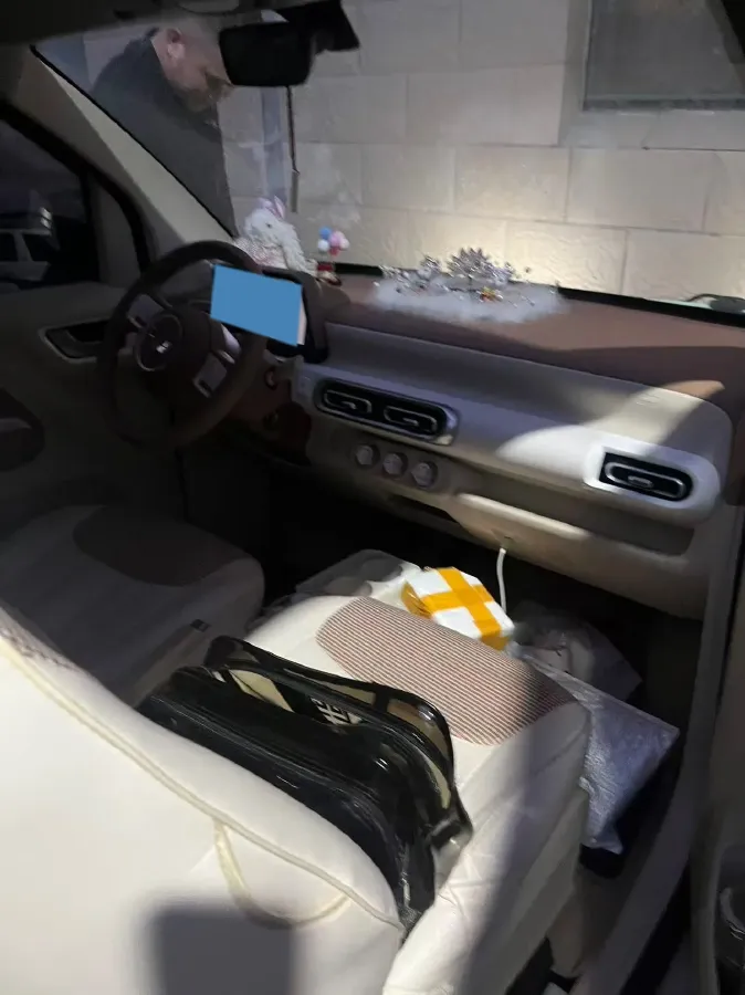 2024 WuLing HongGuang MINI EV BEV 17.3KWH,autocango,china used car exporter,china ev exporter,chinese used car exporter,chinese used ev exporter