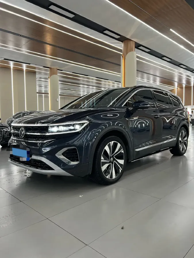 2021 Volkswagen Talagon 2.0T 220HP L4 7DCT,autocango,china used car exporter,china ev exporter,chinese used car exporter,chinese used ev exporter