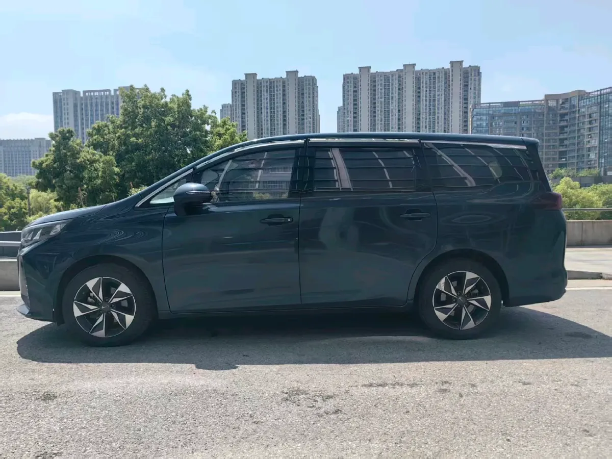 2021 GAC Trumpchi M6 1.5T 169HP L4 7DCT,autocango,china used car exporter,china ev exporter,chinese used car exporter,chinese used ev exporter