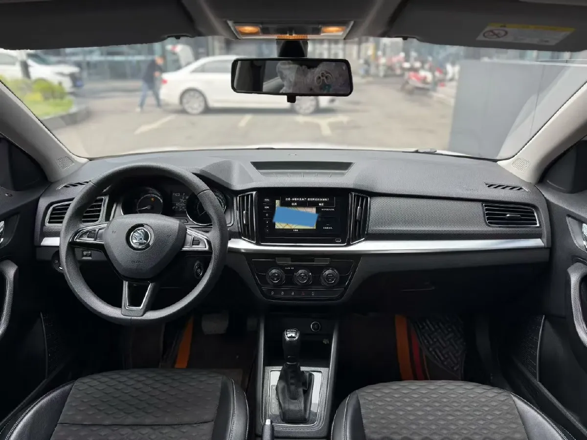 2020 Skoda Kamiq 1.5L 112HP L4 6AT,autocango,china used car exporter,china ev exporter,chinese used car exporter,chinese used ev exporter