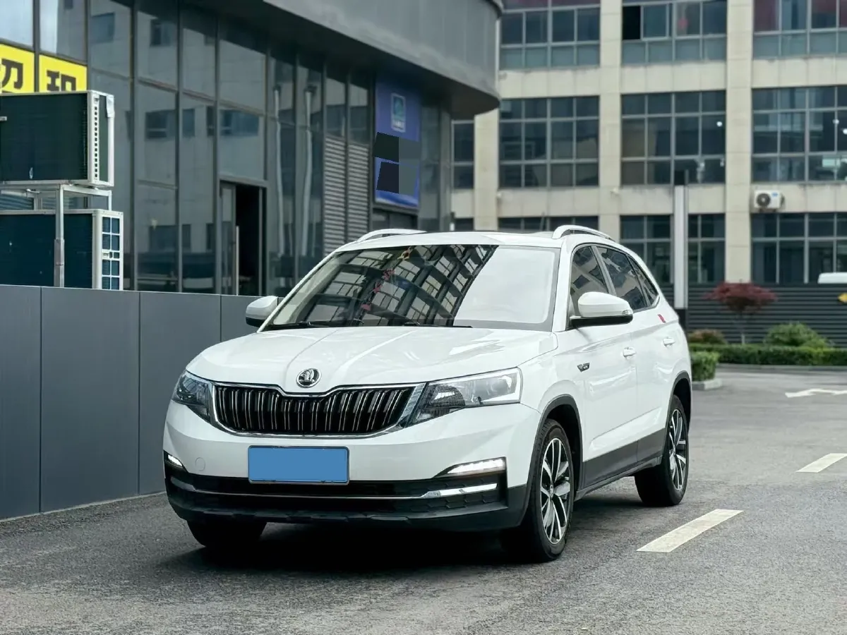 2020 Skoda Kamiq 1.5L 112HP L4 6AT,autocango,china used car exporter,china ev exporter,chinese used car exporter,chinese used ev exporter