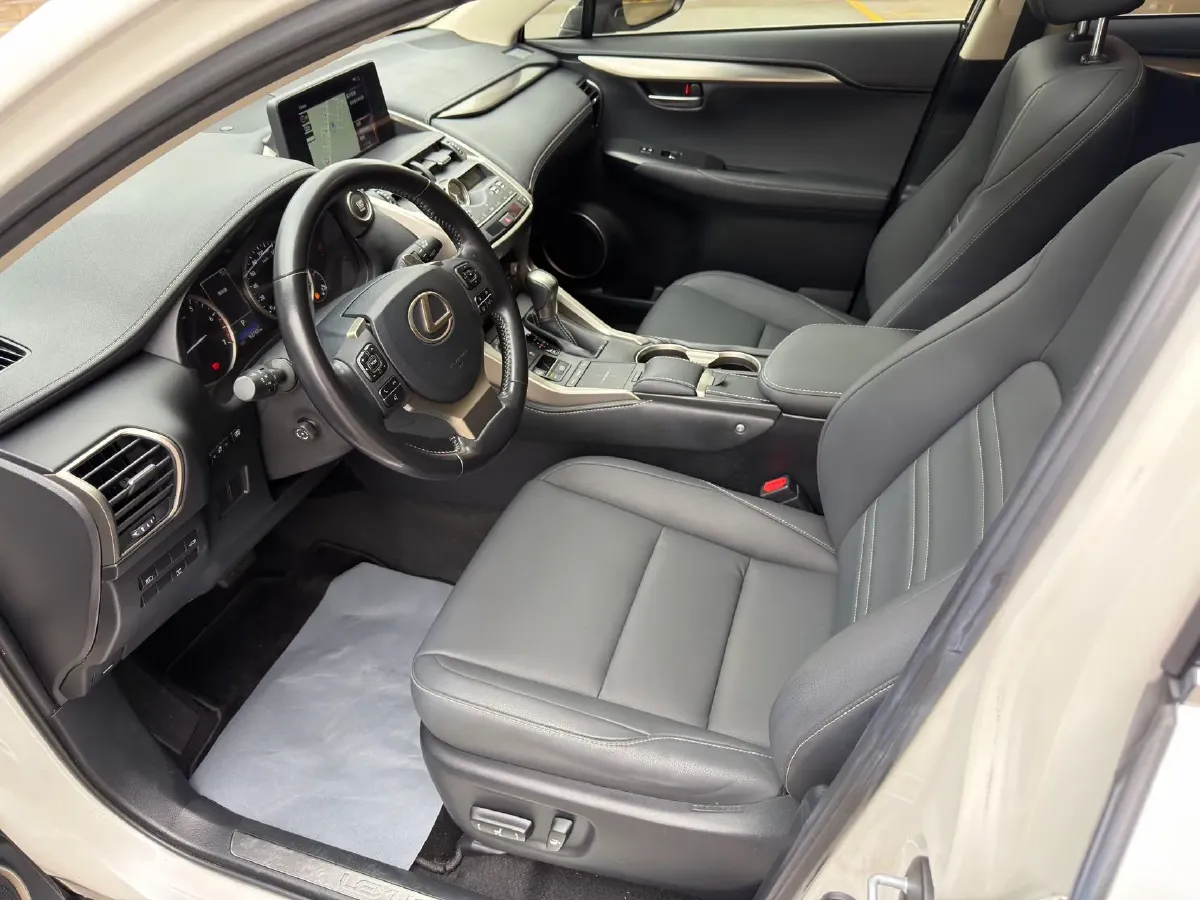 2020 Lexus NX 2.0L 150HP L4 CVT,autocango,china used car exporter,china ev exporter,chinese used car exporter,chinese used ev exporter