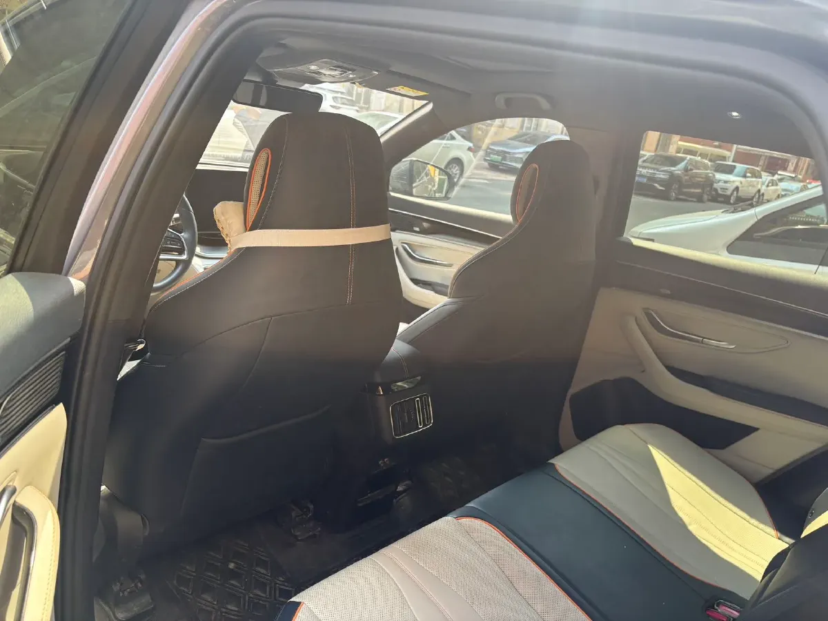 2022 Hyundai Tucson 2.0L 150HP L4 6AT Hybrid,autocango,china used car exporter,china ev exporter,chinese used car exporter,chinese used ev exporter