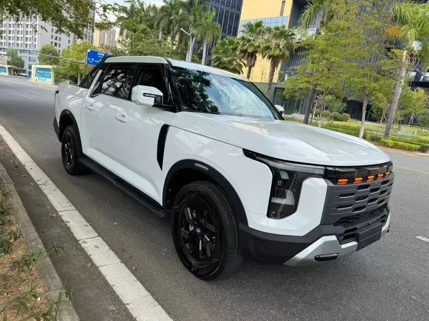 2025 Dongfeng Z9 2.3T 190HP L4 8AT,autocango,china used car exporter,china ev exporter,chinese used car exporter,chinese used ev exporter