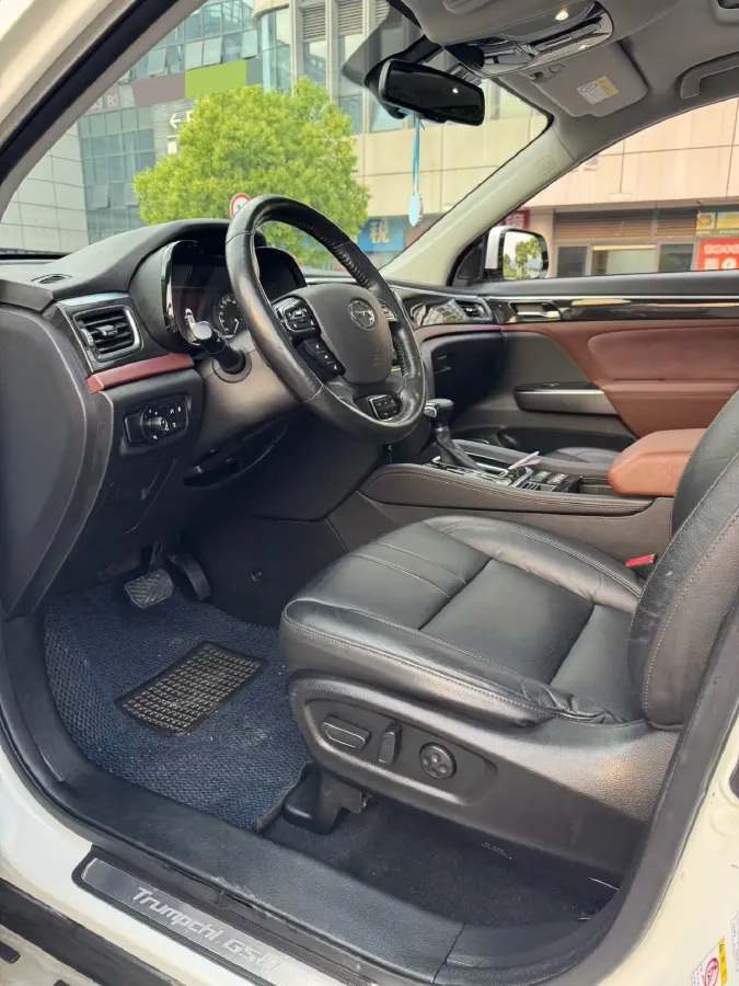 2017 GAC Trumpchi GS8 2.0T 201HP L4 6AT,autocango,china used car exporter,china ev exporter,chinese used car exporter,chinese used ev exporter