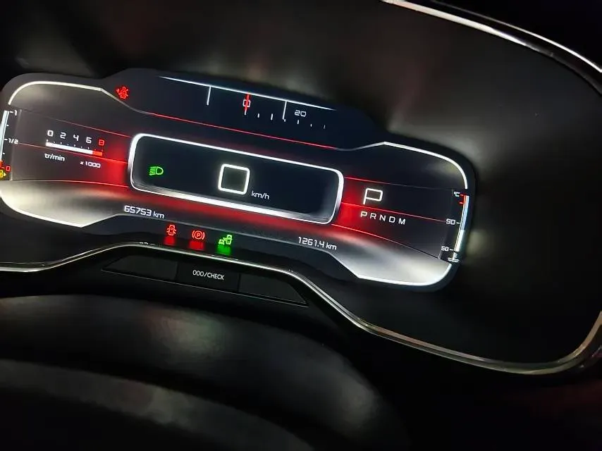 2019 Citroen C5 Aircross 1.8T 204HP L4 6AT,autocango,china used car exporter,china ev exporter,chinese used car exporter,chinese used ev exporter