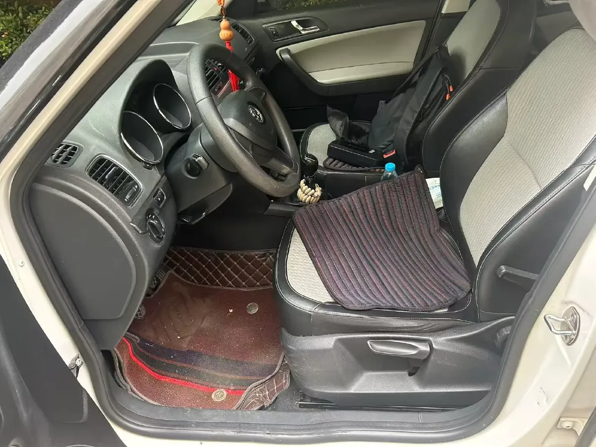 2016 Skoda Yeti 1.4T 150HP L4 7DCT,autocango,china used car exporter,china ev exporter,chinese used car exporter,chinese used ev exporter