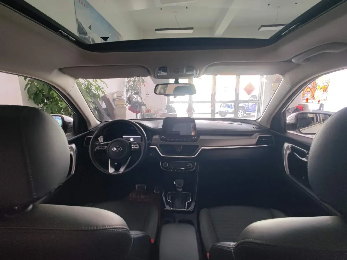 2019 Kia Sportage R 2.0L 160HP L4 6AT,autocango,china used car exporter,china ev exporter,chinese used car exporter,chinese used ev exporter