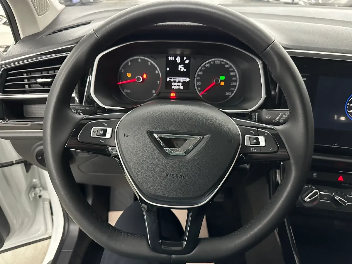 2022 Jetta VS5 1.4T 150HP L4 6AT,autocango,china used car exporter,china ev exporter,chinese used car exporter,chinese used ev exporter