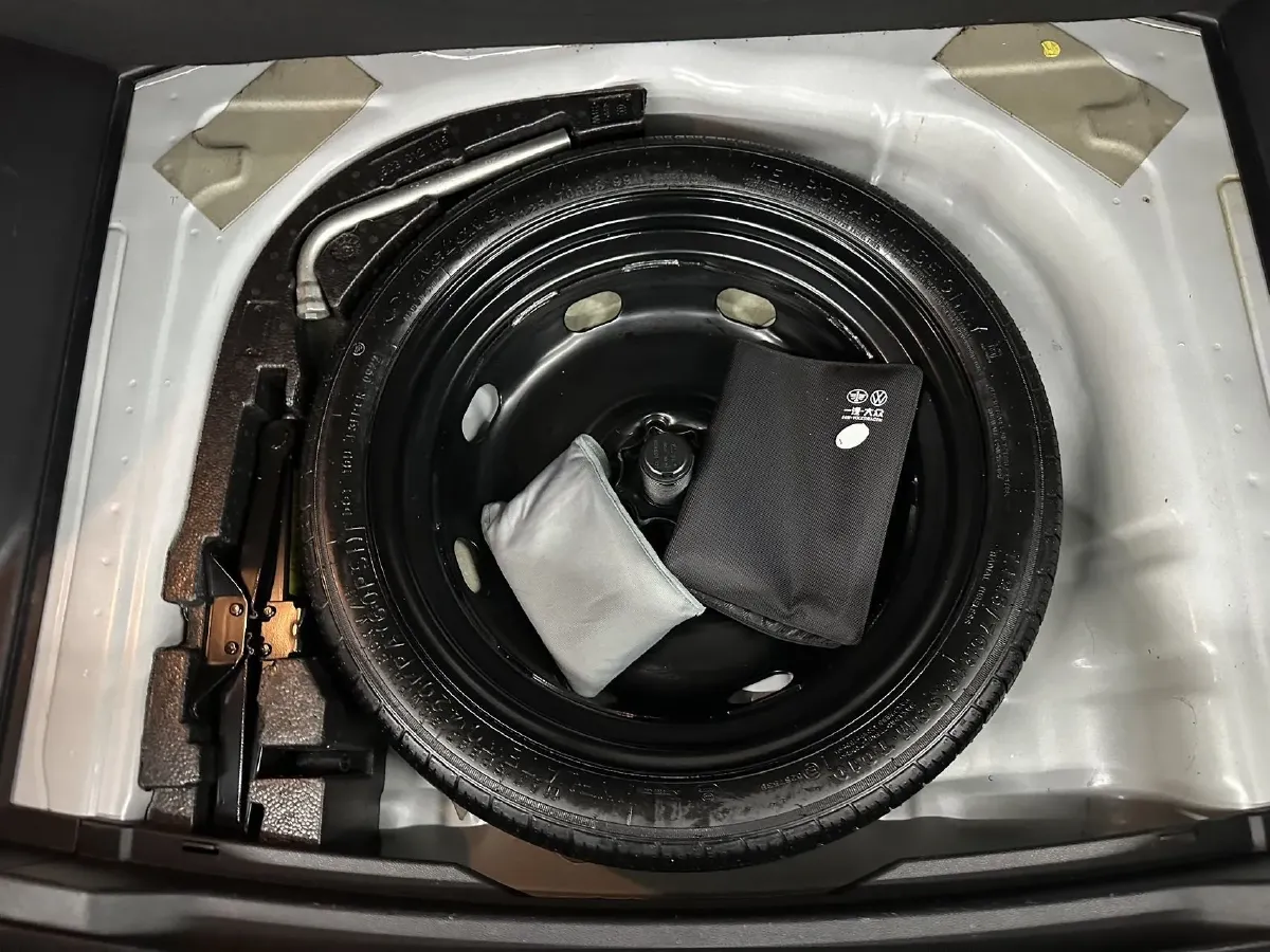 2022 Jetta VS5 1.4T 150HP L4 6AT,autocango,china used car exporter,china ev exporter,chinese used car exporter,chinese used ev exporter