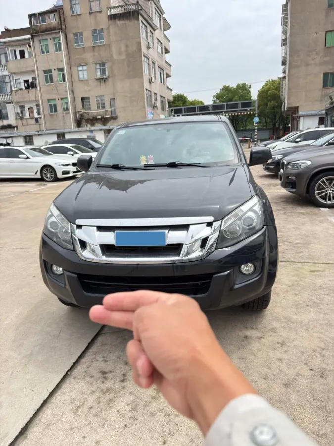 2020 Isuzu LingTuo 2.5T 150HP L4 6AT,autocango,china used car exporter,china ev exporter,chinese used car exporter,chinese used ev exporter