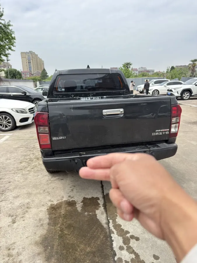 2020 Isuzu LingTuo 2.5T 150HP L4 6AT,autocango,china used car exporter,china ev exporter,chinese used car exporter,chinese used ev exporter