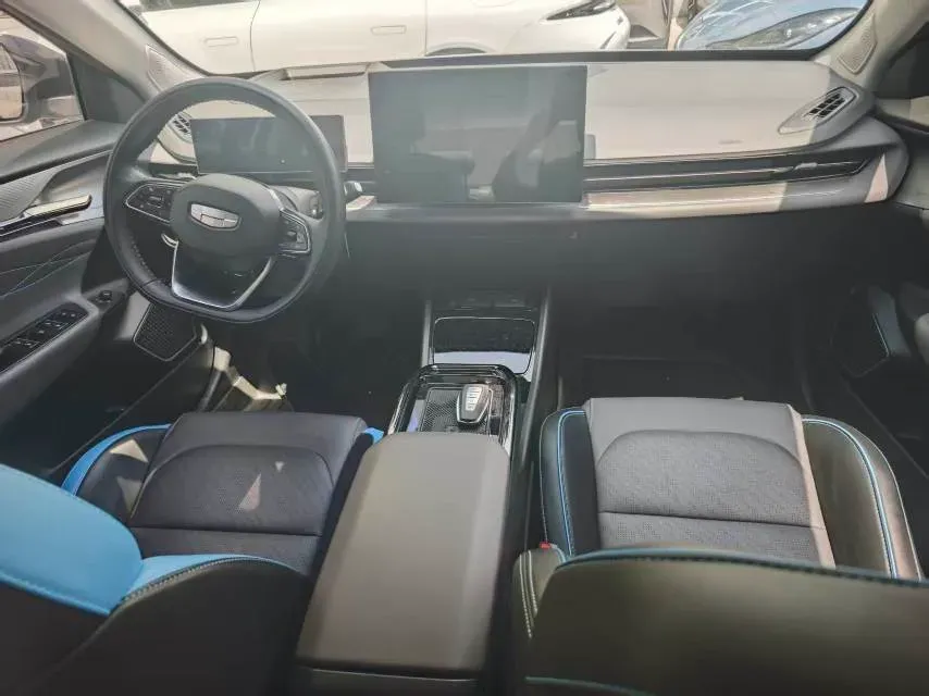 2022 Ruichi Auto ED71 BEV 60.152KWH,autocango,china used car exporter,china ev exporter,chinese used car exporter,chinese used ev exporter