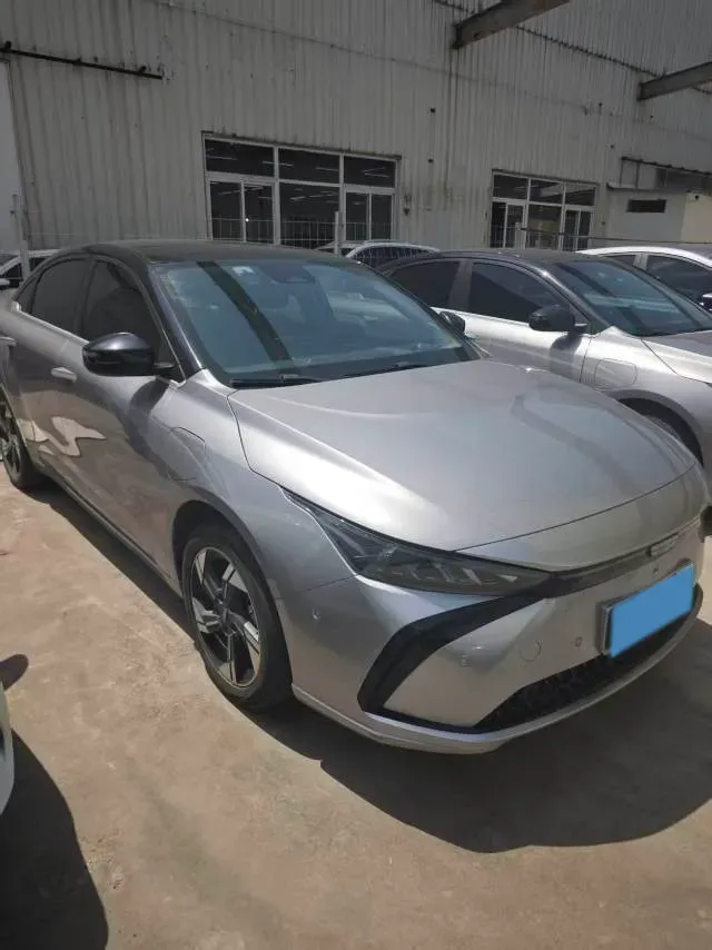 2022 Ruichi Auto ED71 BEV 60.152KWH,autocango,china used car exporter,china ev exporter,chinese used car exporter,chinese used ev exporter