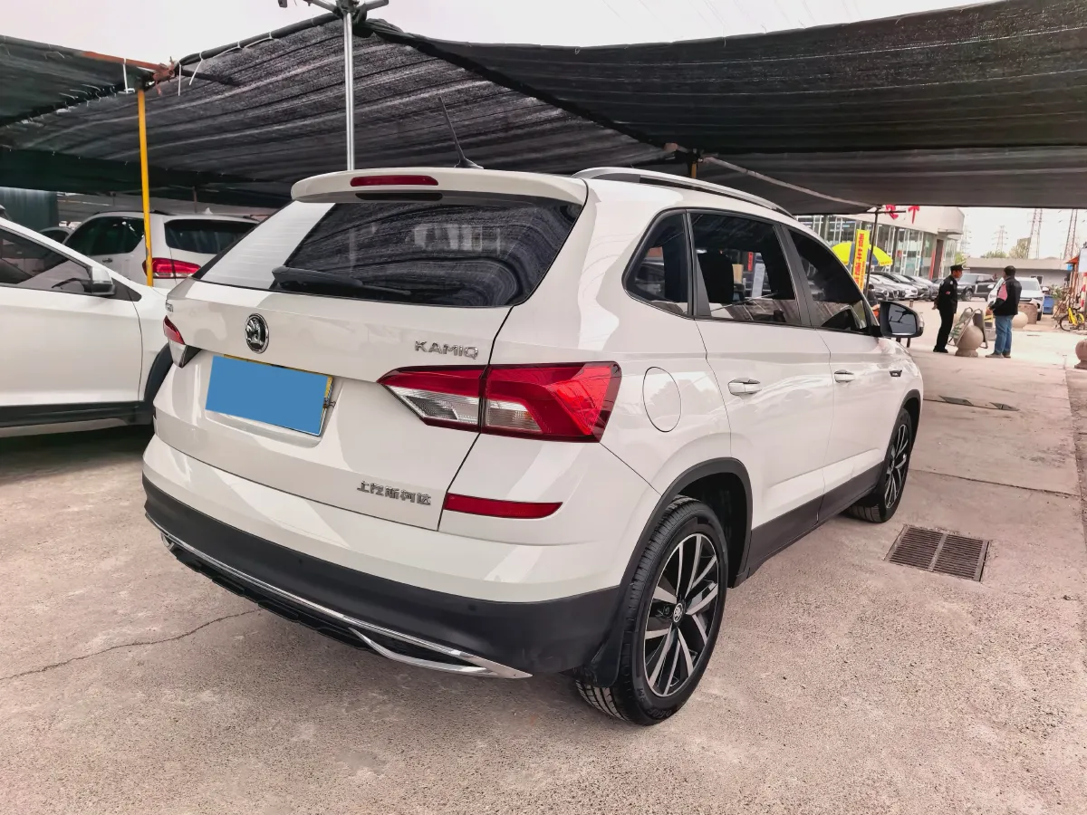 2018 Skoda Rapid Spaceback 1.4T 131HP L4 7DCT,autocango,china used car exporter,china ev exporter,chinese used car exporter,chinese used ev exporter