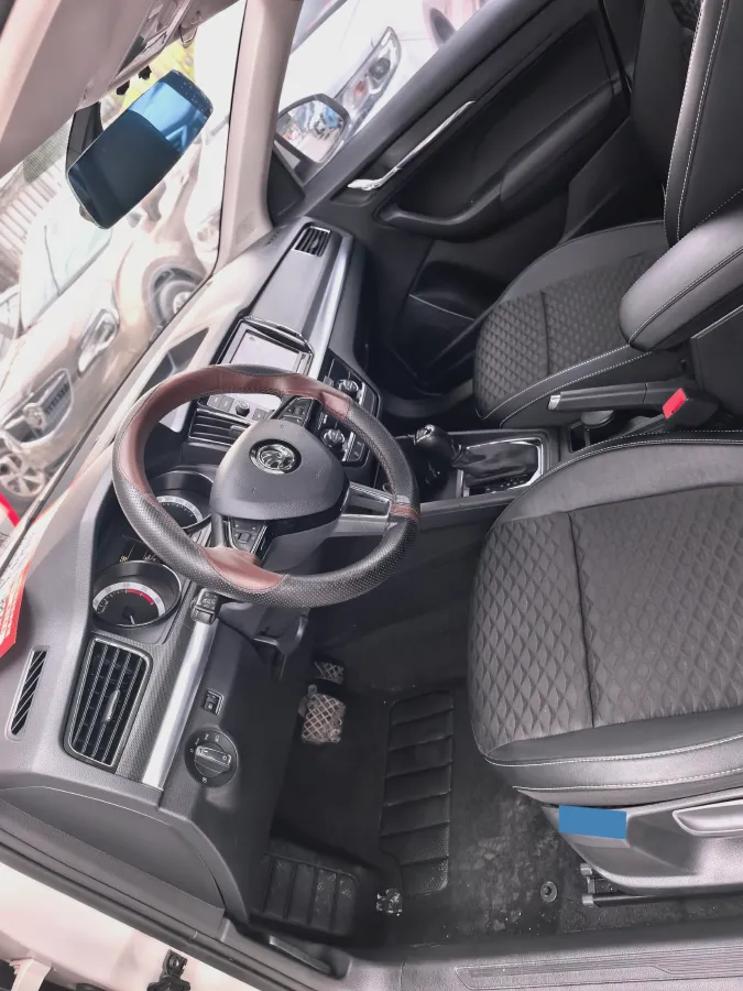 2018 Skoda Rapid Spaceback 1.4T 131HP L4 7DCT,autocango,china used car exporter,china ev exporter,chinese used car exporter,chinese used ev exporter