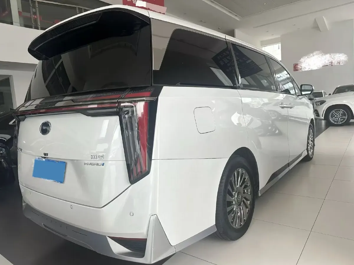 2023 GAC Trumpchi M8 2.0T 190HP L4 E-CVT Hybrid,autocango,china used car exporter,china ev exporter,chinese used car exporter,chinese used ev exporter