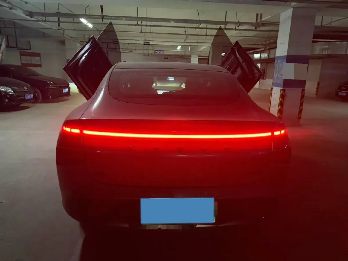 2021 Xpeng P7 BEV 83.1KWH,autocango,china used car exporter,china ev exporter,chinese used car exporter,chinese used ev exporter