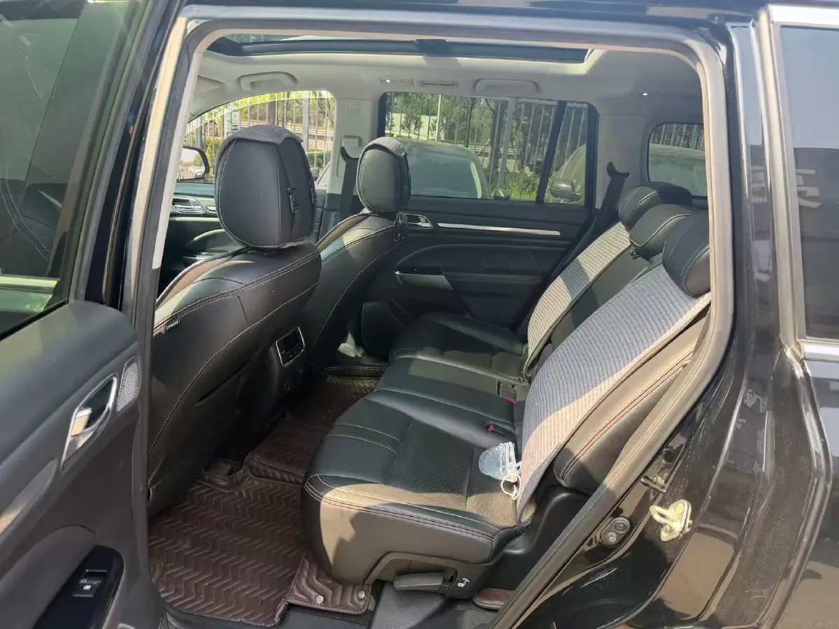 2020 GAC Trumpchi GS8 2.0T 252HP L4 6AT,autocango,china used car exporter,china ev exporter,chinese used car exporter,chinese used ev exporter