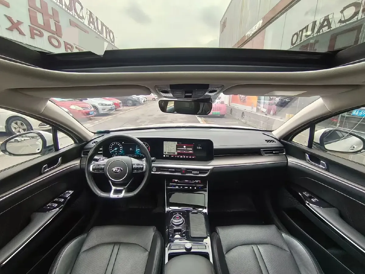 2020 Kia K5 2.0T 240HP L4 8AT,autocango,china used car exporter,china ev exporter,chinese used car exporter,chinese used ev exporter