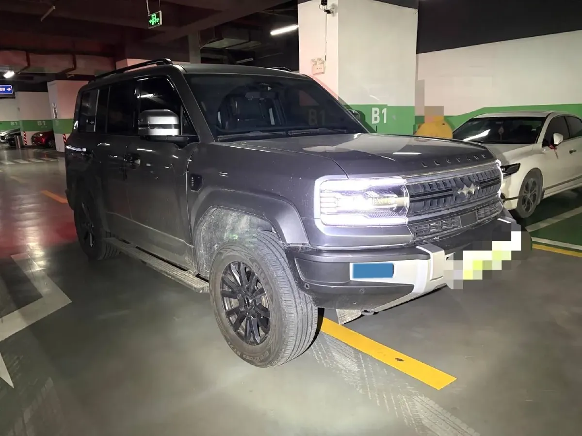 2023 FangChengBao Bao 5 1.5T 194HP L4 E-CVT PHEV 31.8KWH,autocango,china used car exporter,china ev exporter,chinese used car exporter,chinese used ev exporter