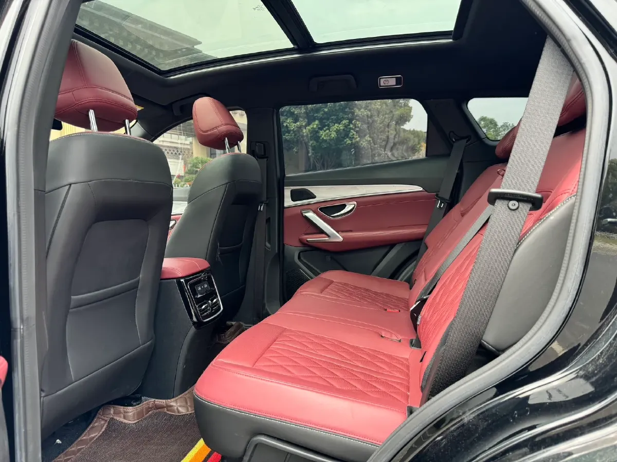 2023 Jetour X70 PRO 1.6T 197HP L4 7DCT,autocango,china used car exporter,china ev exporter,chinese used car exporter,chinese used ev exporter