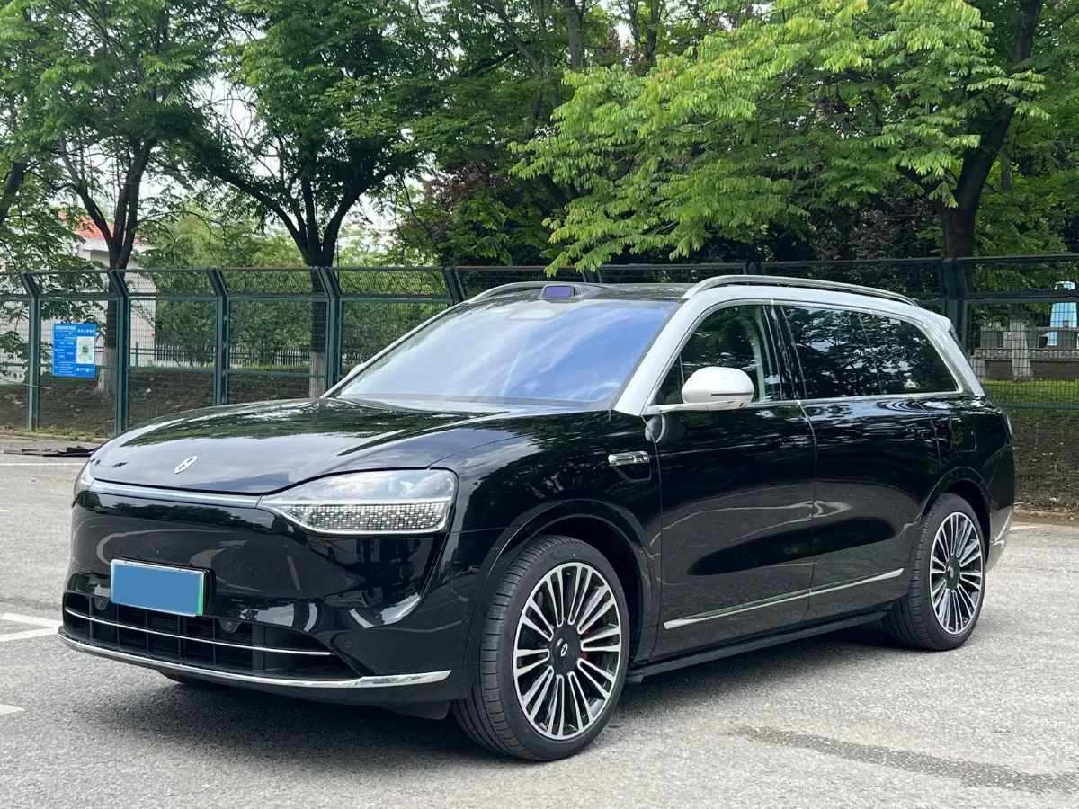 2025 AITO AITO M9 REEV 160HP REEV 52KWH,autocango,china used car exporter,china ev exporter,chinese used car exporter,chinese used ev exporter
