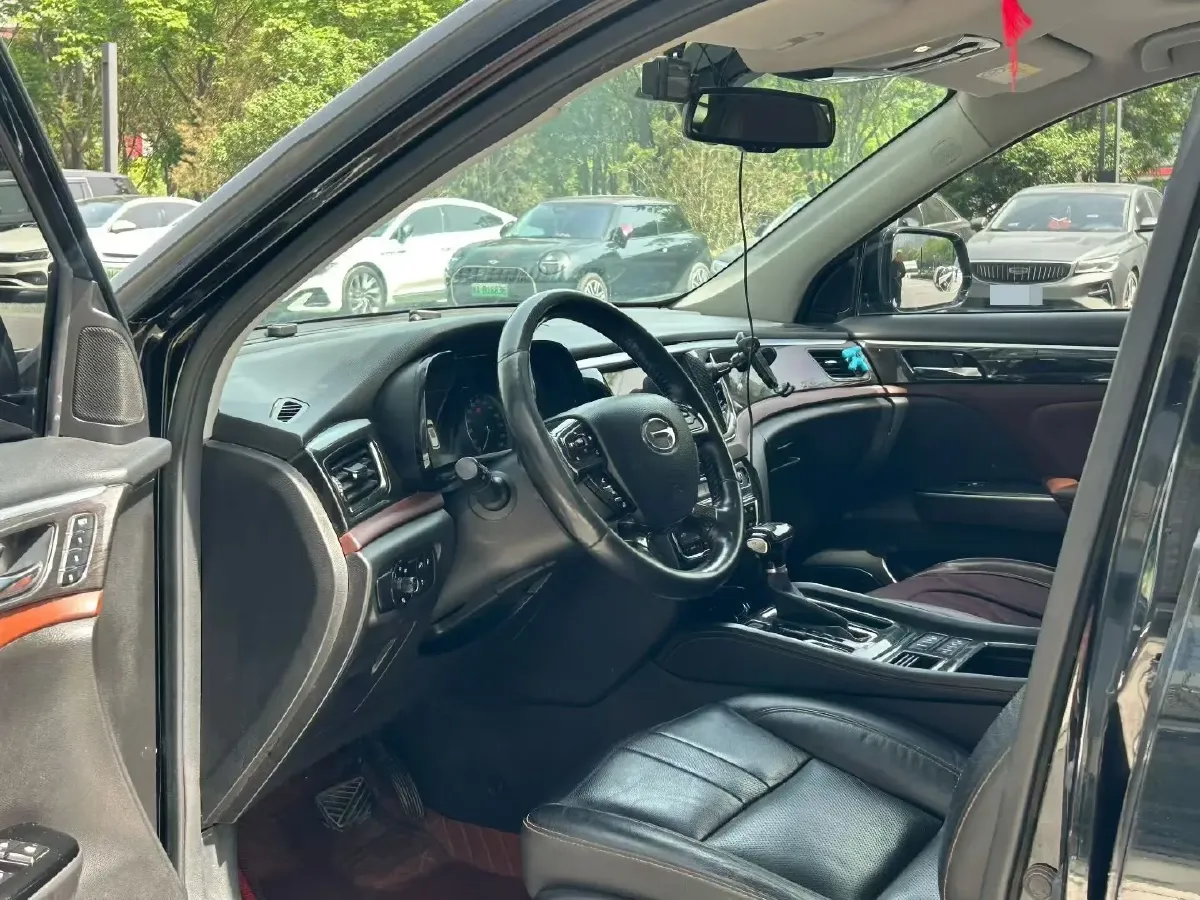 2017 GAC Trumpchi GS8 2.0T 201HP L4 6AT,autocango,china used car exporter,china ev exporter,chinese used car exporter,chinese used ev exporter