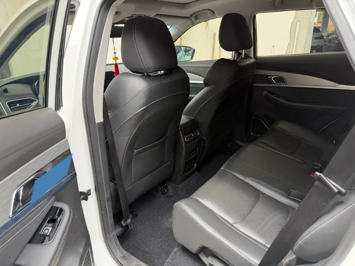 2020 Jetour X70 1.5T 156HP L4 6DCT,autocango,china used car exporter,china ev exporter,chinese used car exporter,chinese used ev exporter