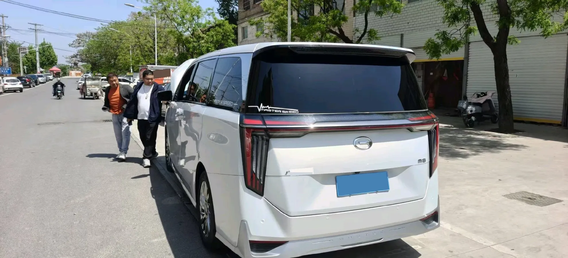 2024 GAC Trumpchi M8 2.0T 252HP L4 8AT,autocango,china used car exporter,china ev exporter,chinese used car exporter,chinese used ev exporter