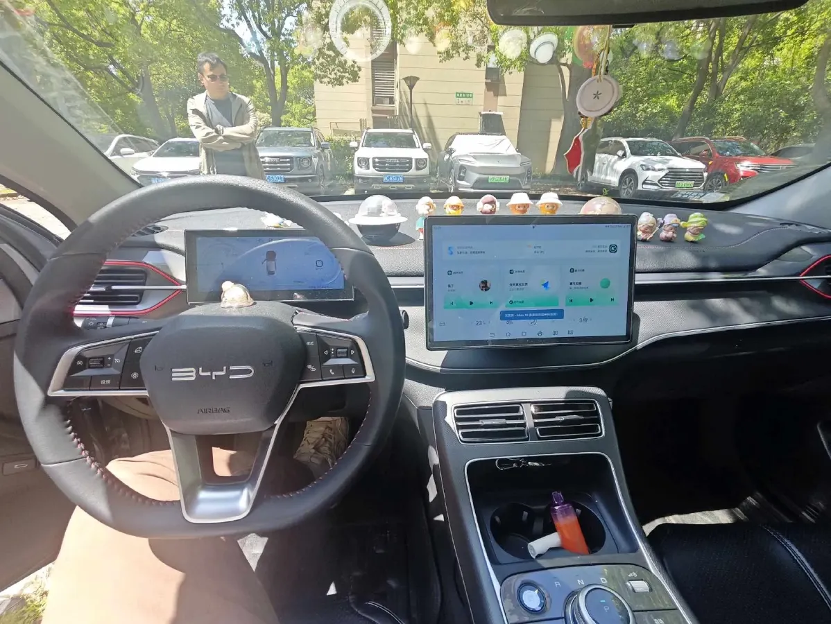 2022 Roewe RX5 MAX 1.5T 181HP L4 6AT,autocango,china used car exporter,china ev exporter,chinese used car exporter,chinese used ev exporter