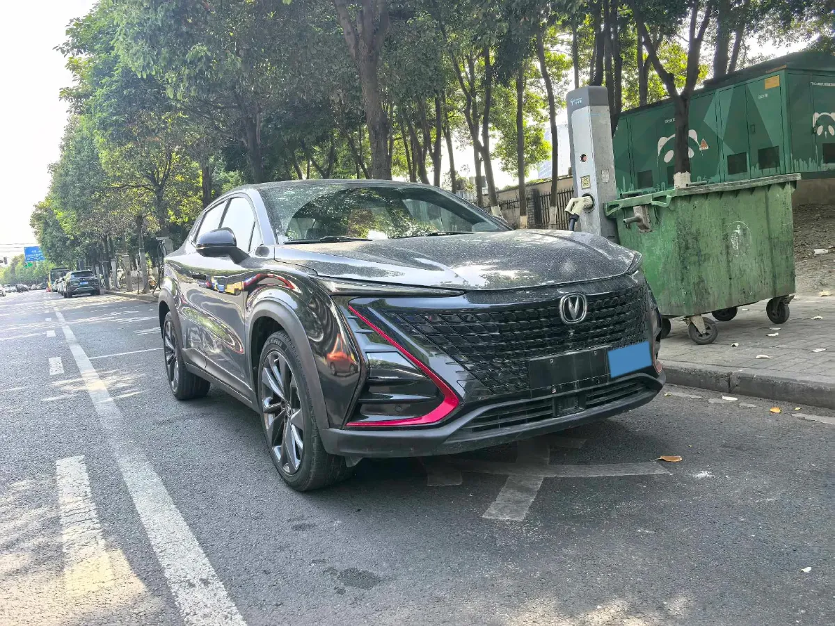2020 ChangAn UNI-T 1.5T 180HP L4 7DCT,autocango,china used car exporter,china ev exporter,chinese used car exporter,chinese used ev exporter