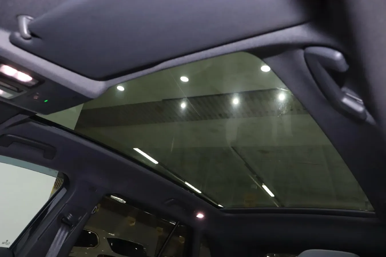 2024 Volkswagen ID.4 Crozz BEV 84.8KWH,autocango,china used car exporter,china ev exporter,chinese used car exporter,chinese used ev exporter