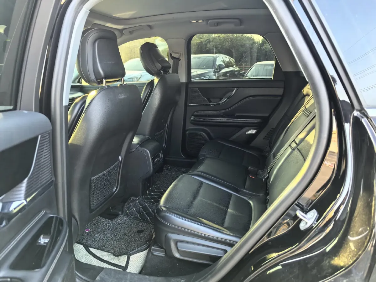 2020 Lincoln Corsair 2.0T 245HP L4 8AT,autocango,china used car exporter,china ev exporter,chinese used car exporter,chinese used ev exporter