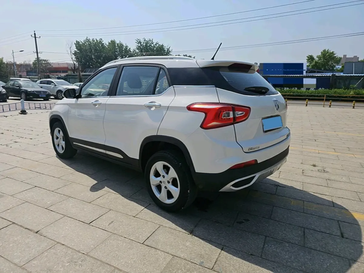 2017 BaoJun 310W 1.5L 105HP L4 6MT,autocango,china used car exporter,china ev exporter,chinese used car exporter,chinese used ev exporter