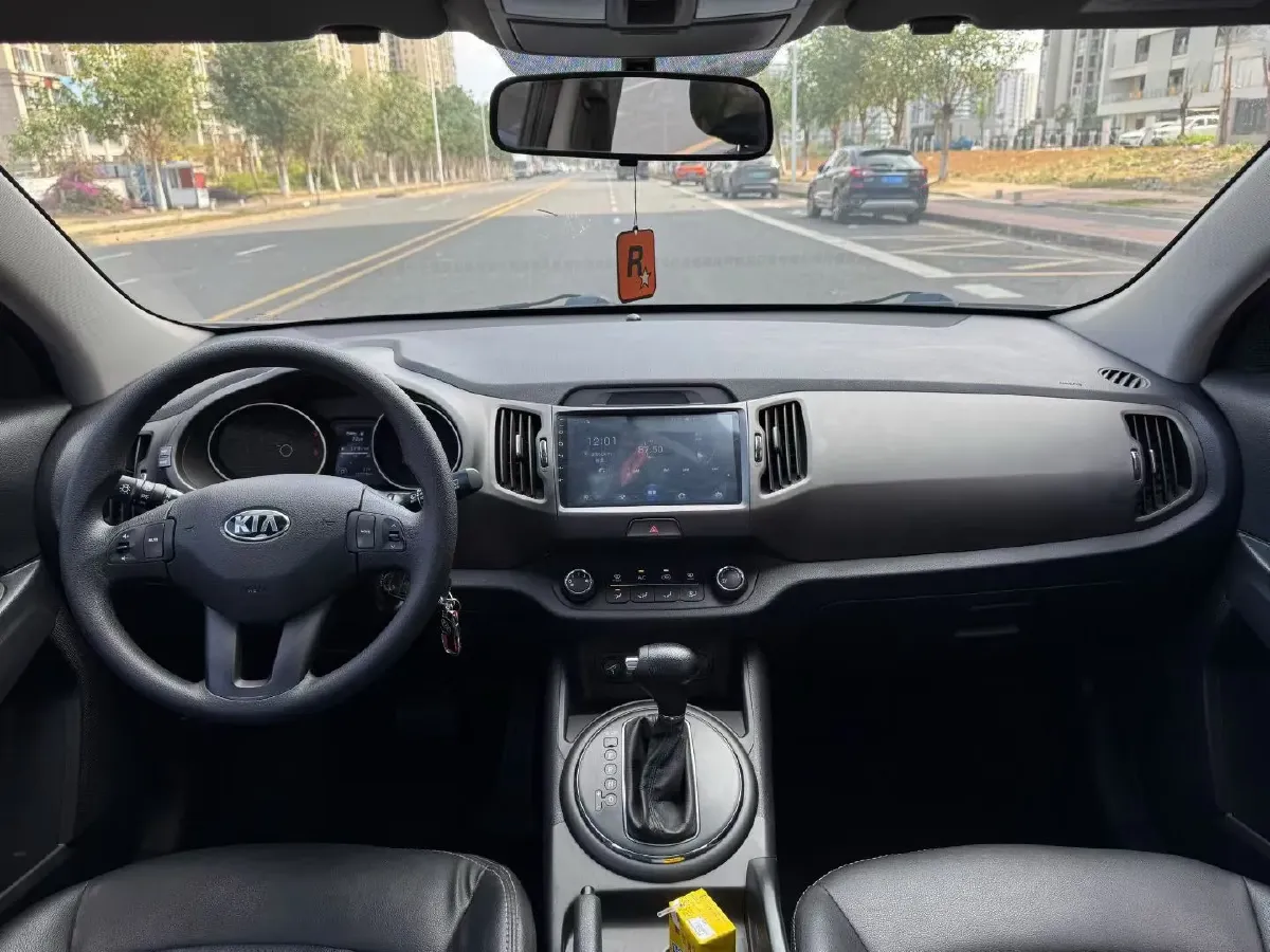 2016 Kia Sportage R 2.0L 165HP L4 6AT,autocango,china used car exporter,china ev exporter,chinese used car exporter,chinese used ev exporter