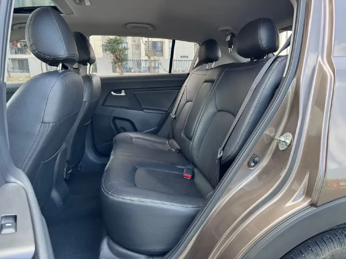 2016 Kia Sportage R 2.0L 165HP L4 6AT,autocango,china used car exporter,china ev exporter,chinese used car exporter,chinese used ev exporter