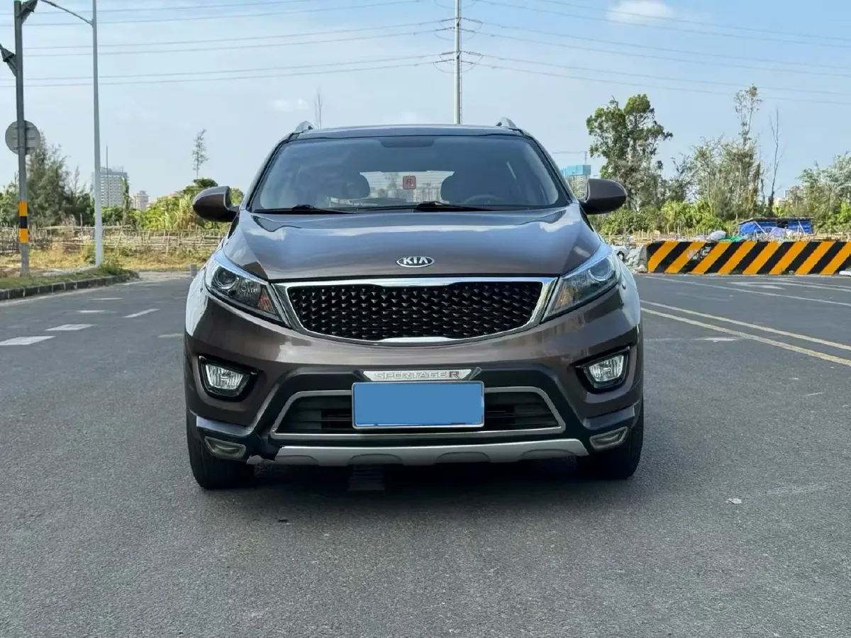 2016 Kia Sportage R 2.0L 165HP L4 6AT,autocango,china used car exporter,china ev exporter,chinese used car exporter,chinese used ev exporter