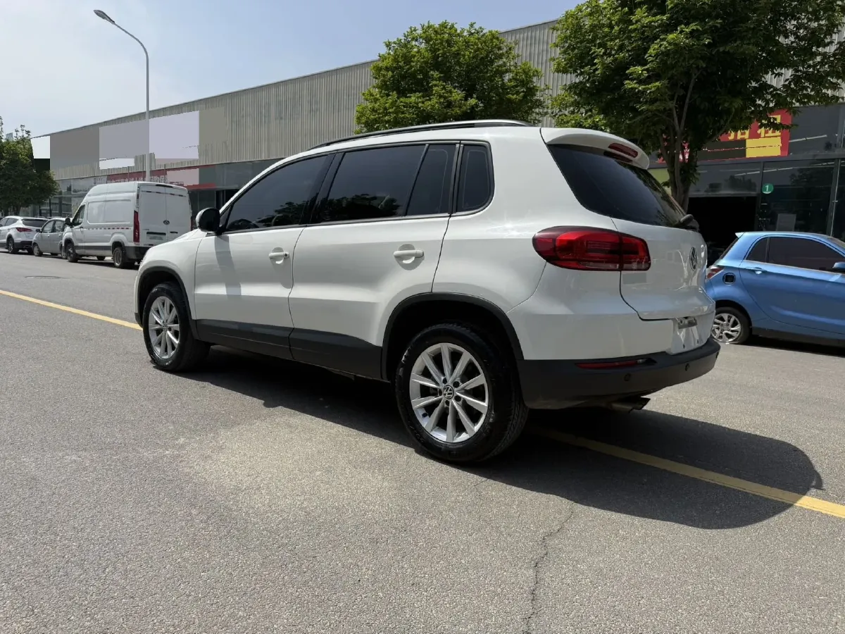 2016 Volkswagen Touran 1.4T 150HP L4 7DCT,autocango,china used car exporter,china ev exporter,chinese used car exporter,chinese used ev exporter