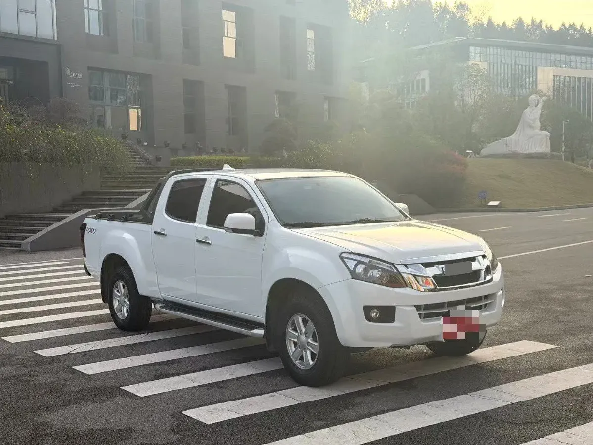 2020 Isuzu LingTuo 2.5T 150HP L4 6AT,autocango,china used car exporter,china ev exporter,chinese used car exporter,chinese used ev exporter
