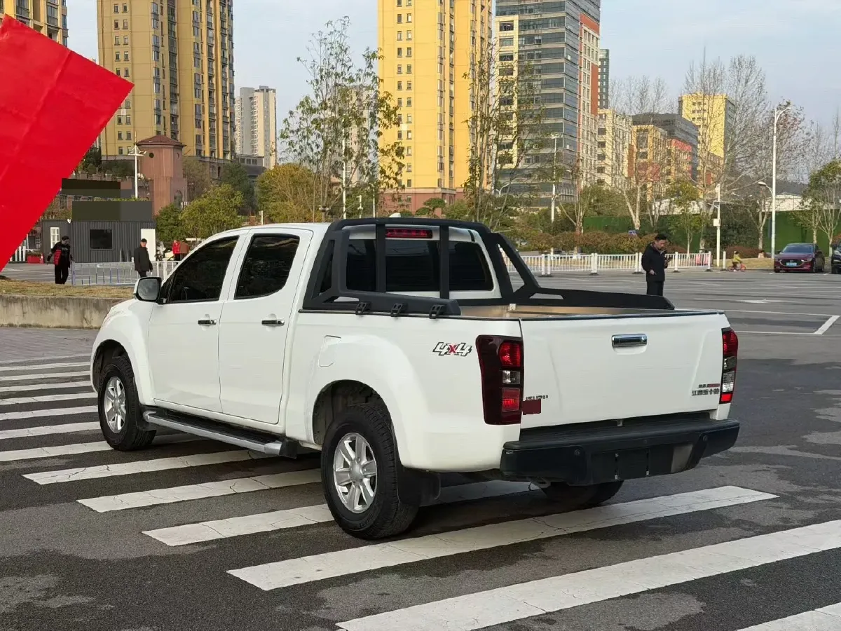 2020 Isuzu LingTuo 2.5T 150HP L4 6AT,autocango,china used car exporter,china ev exporter,chinese used car exporter,chinese used ev exporter