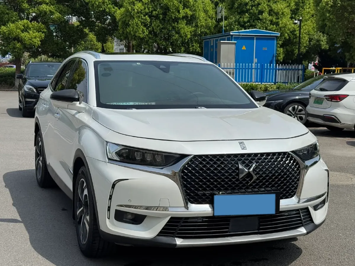 2018 DS 7 1.6T 220HP L4 8AT,autocango,china used car exporter,china ev exporter,chinese used car exporter,chinese used ev exporter