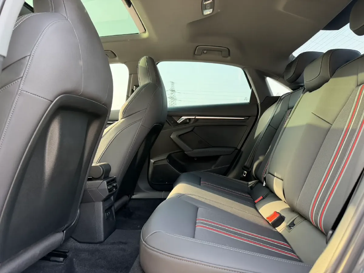 2021 Audi A3 1.4T 150HP L4 7DCT,autocango,china used car exporter,china ev exporter,chinese used car exporter,chinese used ev exporter