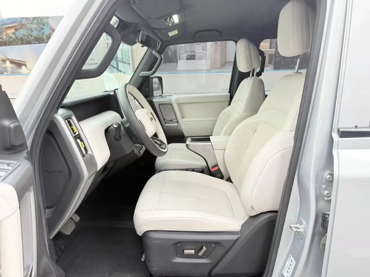 2025 iCAR iCAR Super V23 BEV 59.93KWH,autocango,china used car exporter,china ev exporter,chinese used car exporter,chinese used ev exporter