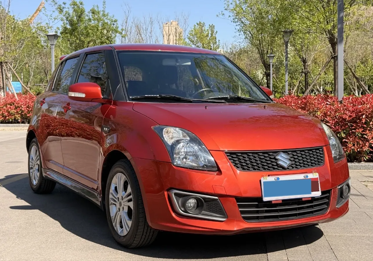 2015 LiFan 720 1.8L 133HP L4 CVT,autocango,china used car exporter,china ev exporter,chinese used car exporter,chinese used ev exporter