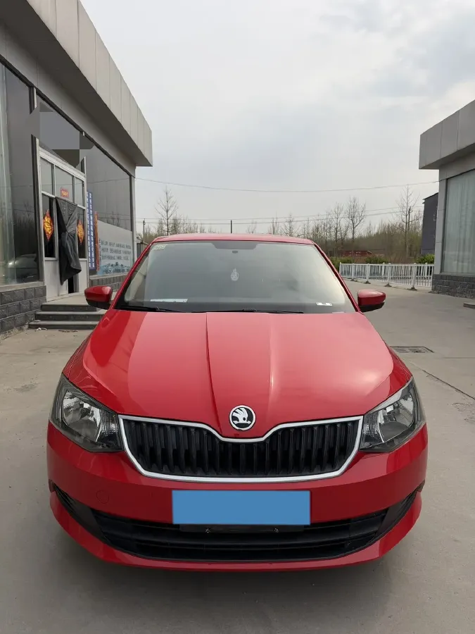 2017 Skoda Fabia 1.4L 90HP L4 6AT,autocango,china used car exporter,china ev exporter,chinese used car exporter,chinese used ev exporter
